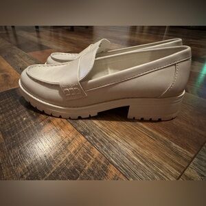 Old Navy Cream Chunky Loafers with Modern Sole